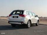 ميتسوبيشي أوتلاندر 2021